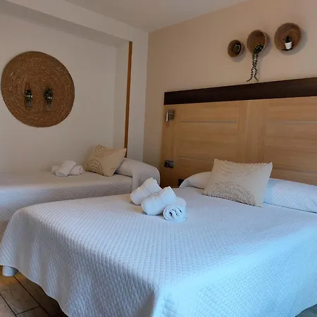 بيت ضيافة Cabezas لوغونيس